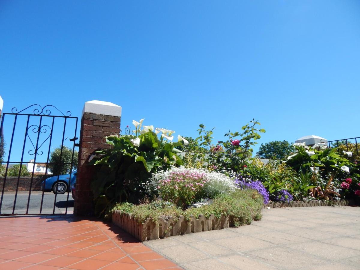 The Garfield Guest House Eastbourne Eksteriør bilde
